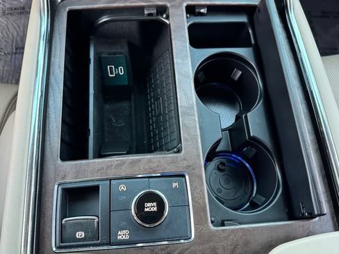 Used 2022 Lincoln Navigator L Reserve AWD/4WD image 33
