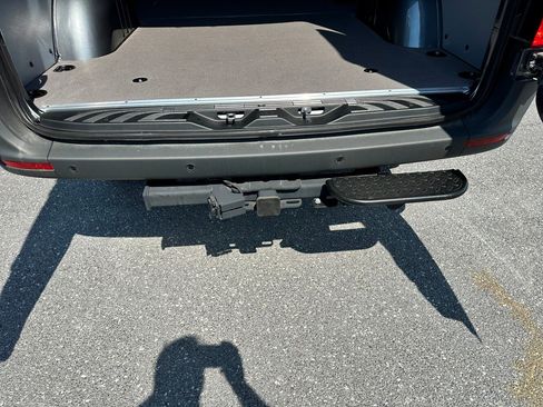 Used 2025 Mercedes-Benz Sprinter 2500 image 24