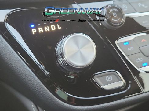 New 2026 Chrysler Pacifica Limited image 26