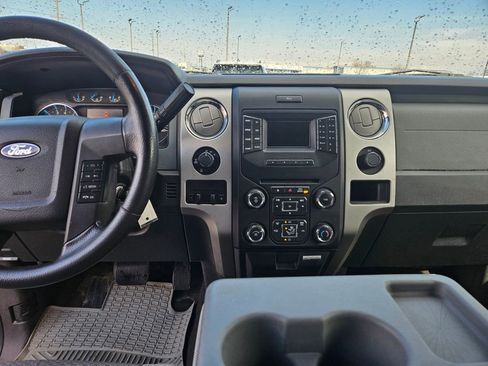 Used 2013 Ford F150 XLT w/ Luxury Equipment Group image 18