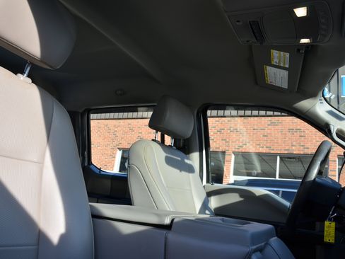 Used 2020 Ford F250 XL w/ Power Equipment Group image 26