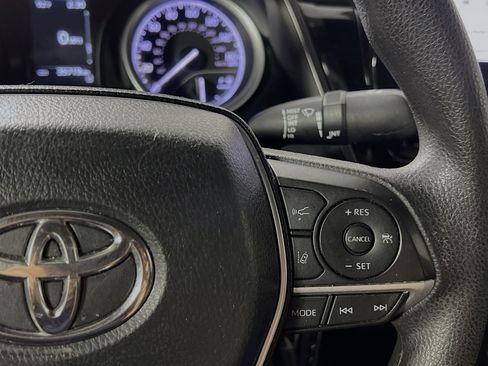 Used 2024 Toyota Camry LE FWD image 20