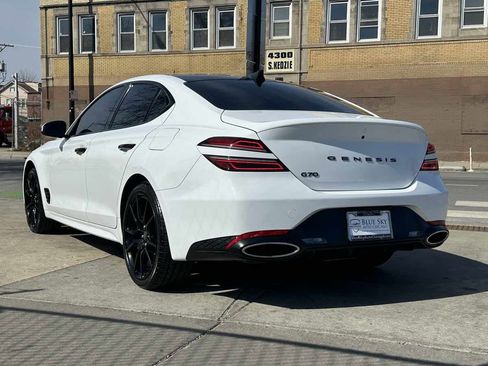 Used 2022 Genesis G70 3.3T image 7