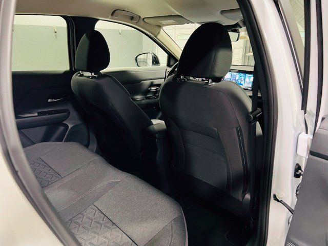 New 2026 Nissan Kicks SV w/ Interior Electronics Package FWD image 28