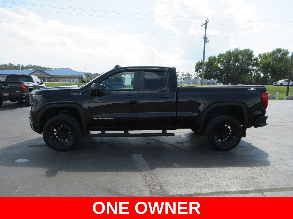 Used 2023 GMC Sierra 1500 Pro w/ Graphite Edition AWD/4WD image 10
