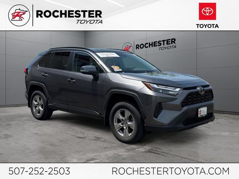 Certified 2022 Toyota RAV4 XLE w/ Convenience Package AWD/4WD image 1
