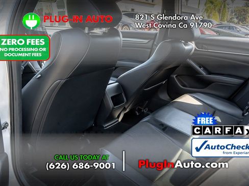 Used 2018 Honda Accord Sport image 8