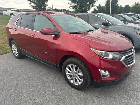 Used 2020 Chevrolet Equinox LT AWD/4WD image 2