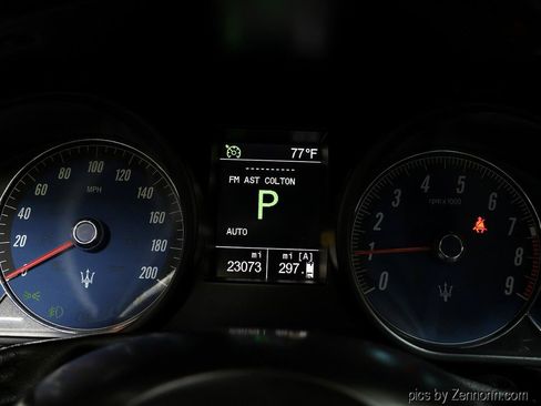 Used 2012 Maserati GranTurismo S RWD image 32