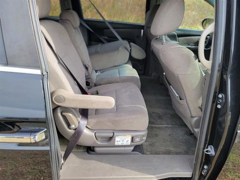 Used 2016 Honda Odyssey EX image 21