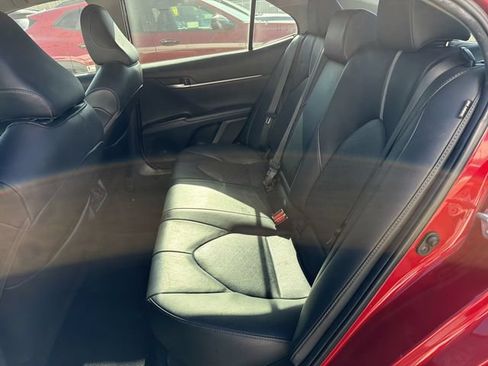 Used 2021 Toyota Camry XSE w/ Carpet Mat Package (TMS) FWD image 5