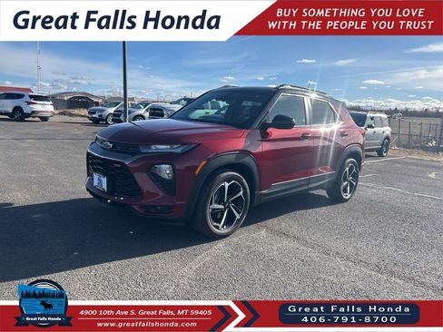 Used 2023 Chevrolet TrailBlazer RS w/ Sun and Liftgate Package image 1