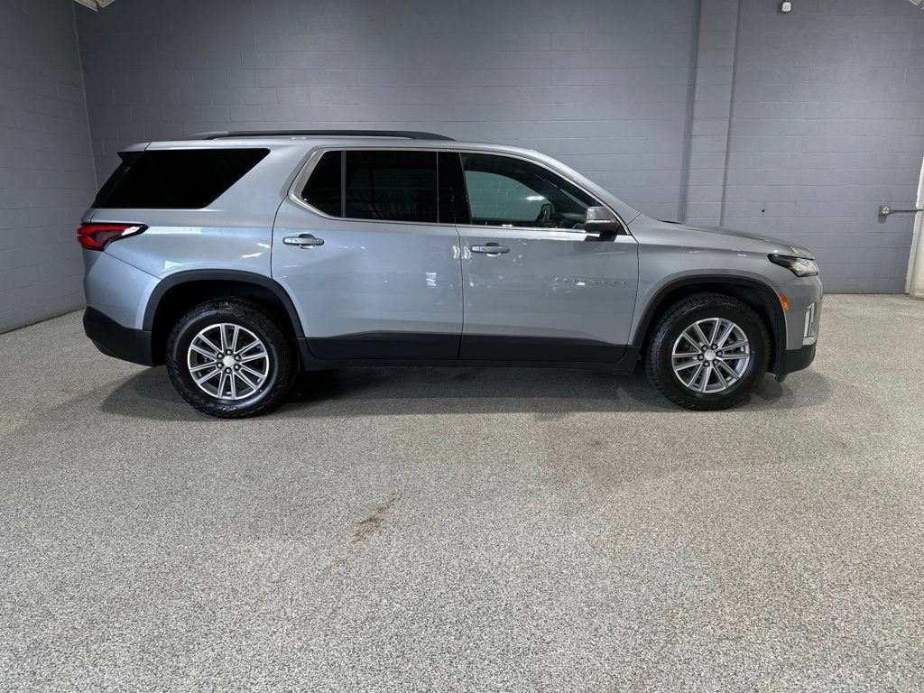 Certified 2023 Chevrolet Traverse LT AWD/4WD image 2