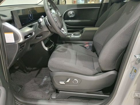 New 2026 Hyundai Ioniq 9 SE AWD/4WD image 12