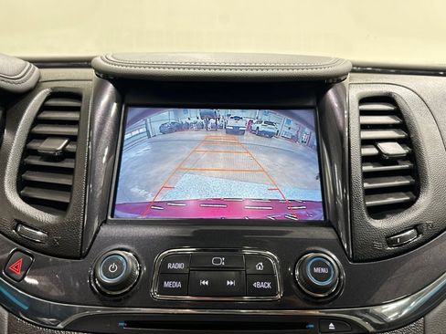 Used 2017 Chevrolet Impala Premier w/ Enhanced Convenience Package FWD image 22