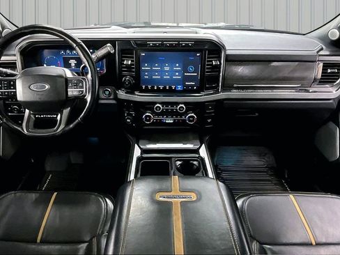 Used 2023 Ford F450 Platinum w/ FX4 Off-Road Package AWD/4WD image 7