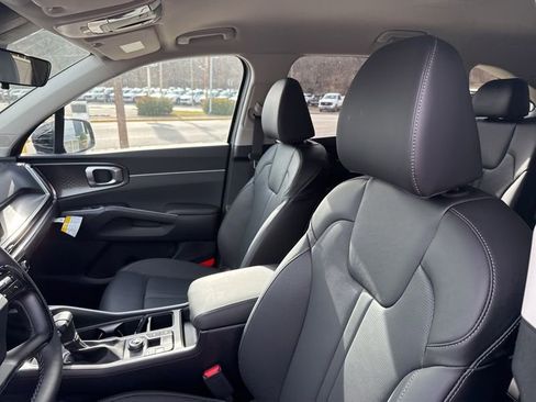 New 2026 Kia Sorento S AWD/4WD image 24