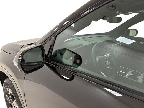 Certified 2025 Buick Enclave Sport Touring image 10