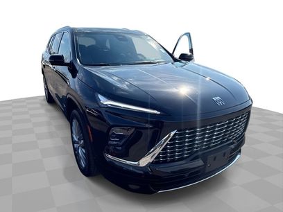 Certified 2025 Buick Enclave Avenir