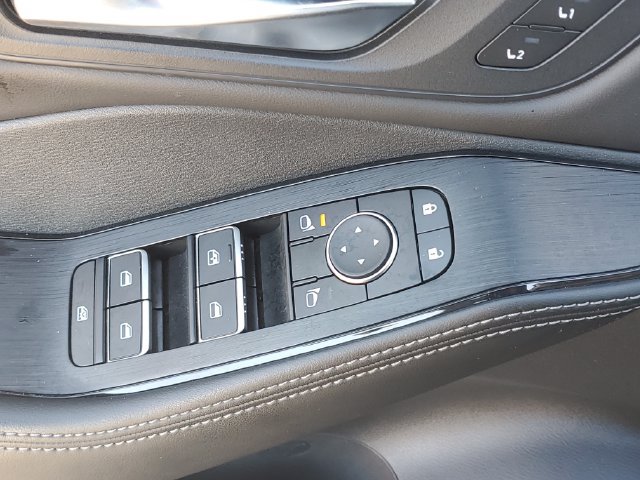 Used 2024 Nissan Rogue SL w/ SL Premium Package AWD/4WD image 17