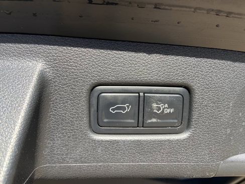 Used 2025 Kia Telluride S image 38