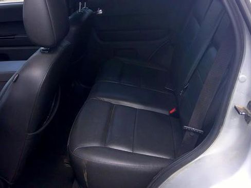 Used 2008 Ford Escape Limited image 9