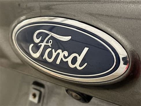 Used 2018 Ford Escape Titanium w/ Ford Safe & Smart Package image 20