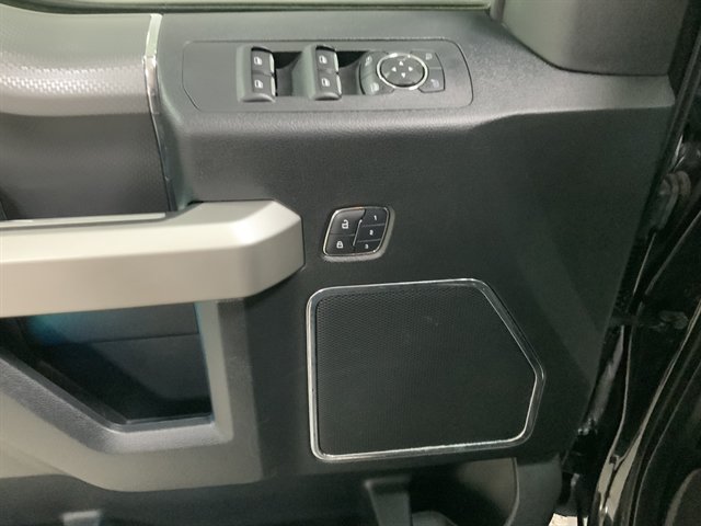 Used 2015 Ford F150 Lariat AWD/4WD image 19