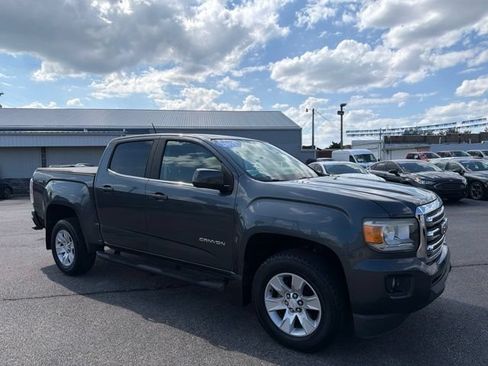 Used 2015 GMC Canyon SLE w/ SLE Convenience Package AWD/4WD image 3