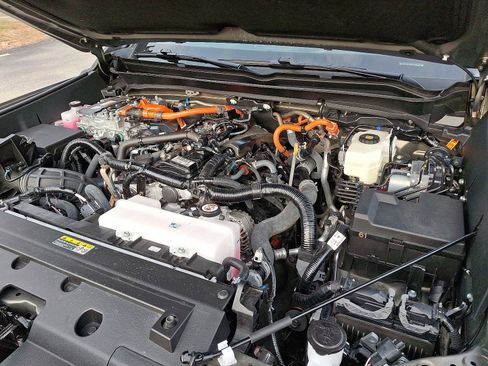 Used 2025 Toyota Tacoma Trailhunter image 29