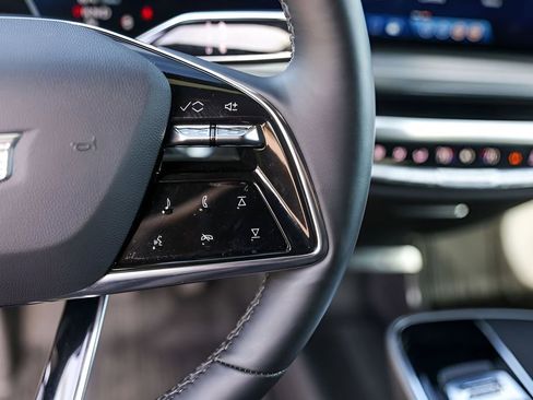 Certified 2025 Cadillac Lyriq Luxury w/ LPO, Floor Liner Package image 13