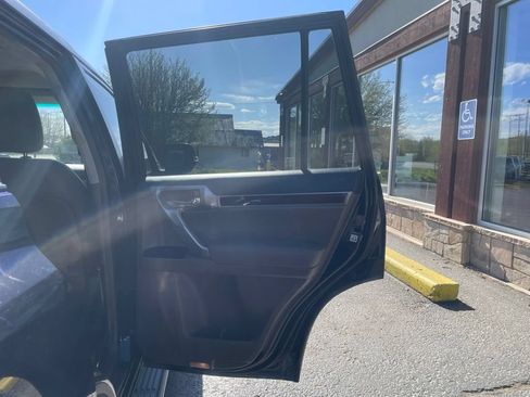 Used 2018 Lexus GX 460 Premium AWD/4WD image 19