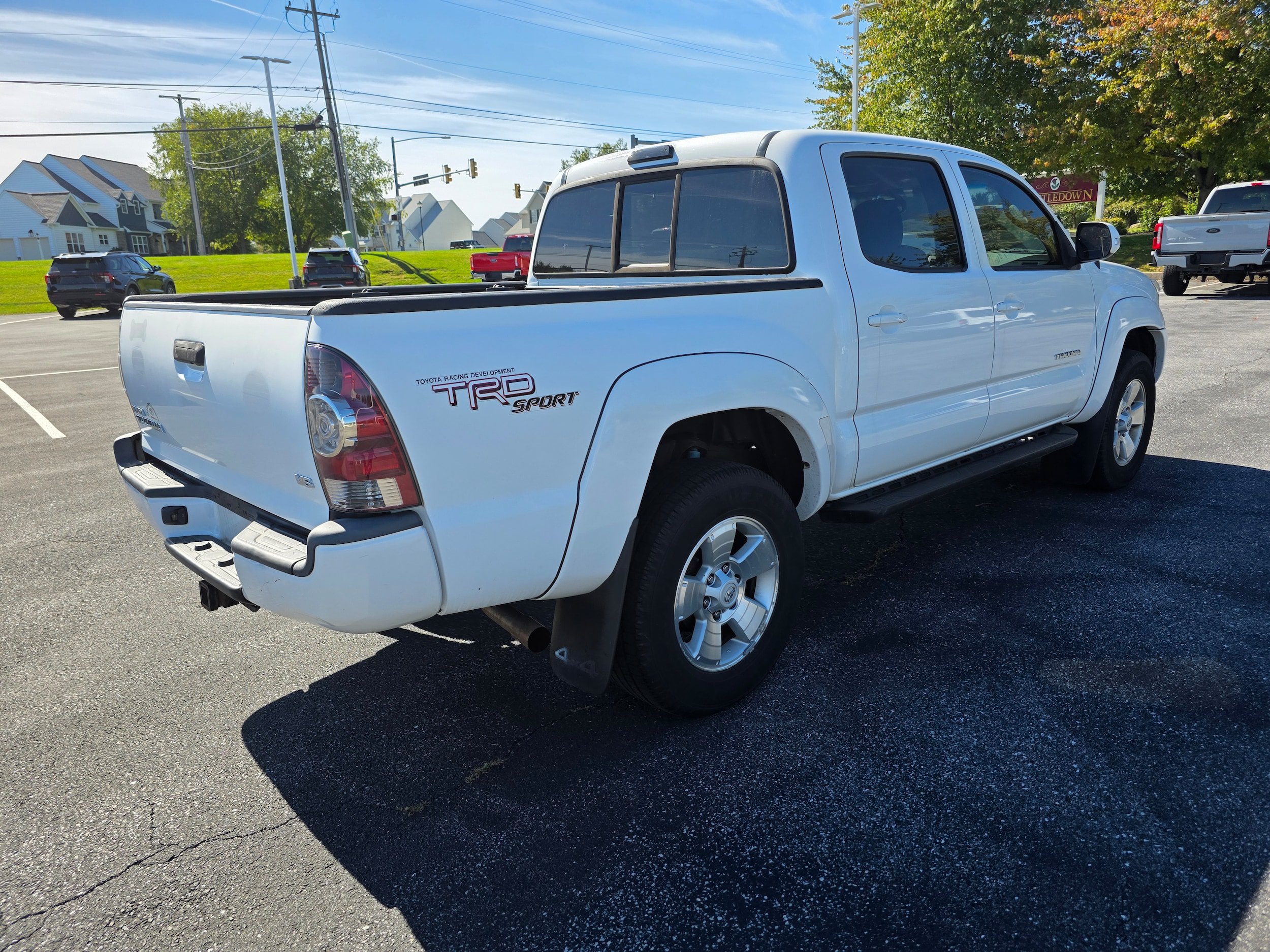 Used 2013 Toyota Tacoma 4x4 Double Cab w/ TRD Sport Pkg image 3