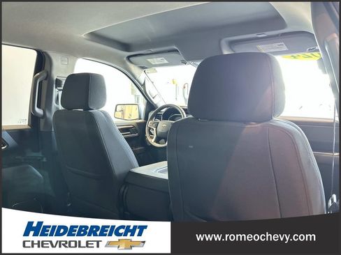 Used 2024 Chevrolet Silverado 1500 LT AWD/4WD image 31
