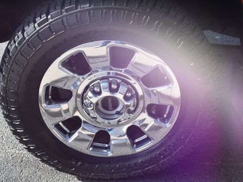 Used 2023 Ford F250 Lariat w/ Lariat Ultimate Package AWD/4WD image 62