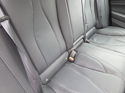 Used 2025 Acura TLX w/ Technology Package image 23