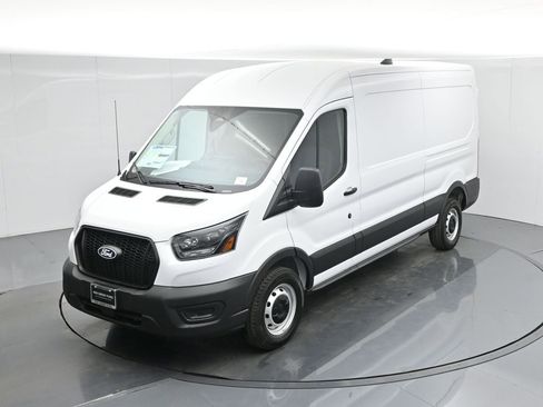 New 2026 Ford Transit 250 148 Medium Roof w/ Load Area Protection Package image 38