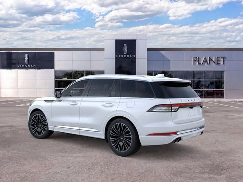 New 2026 Lincoln Aviator Black Label w/ Dynamic Handling Package AWD/4WD image 4