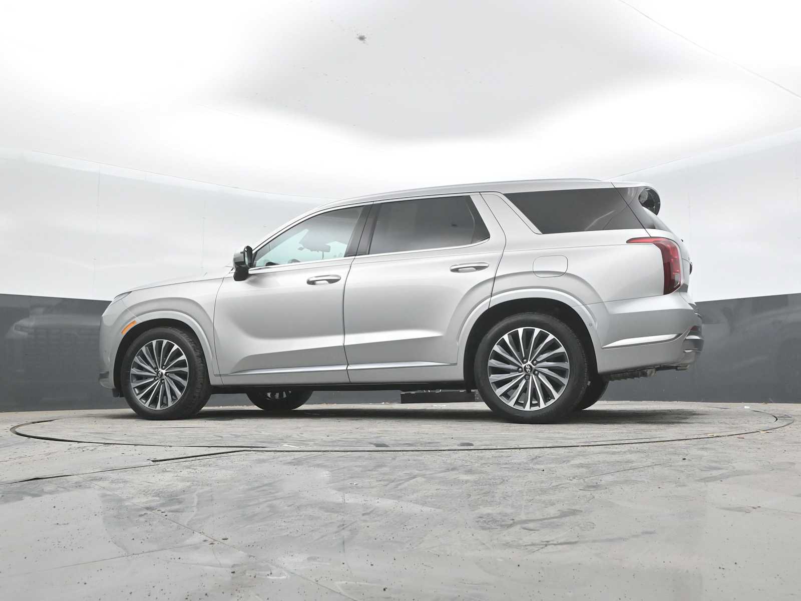 Used 2025 Hyundai Palisade Calligraphy AWD/4WD image 39