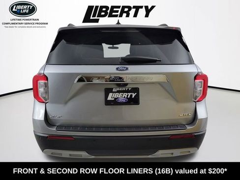 Used 2023 Ford Explorer XLT w/ Equipment Group 202A AWD/4WD image 4