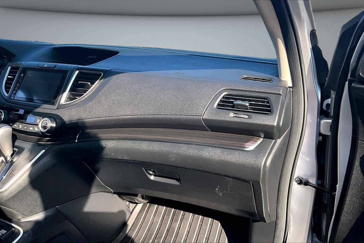 Used 2016 Honda CR-V Touring image 27