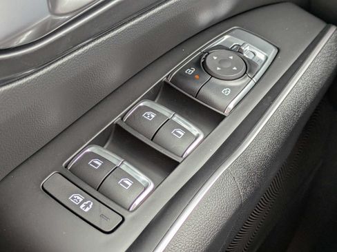 New 2026 Kia Sorento LX FWD image 27