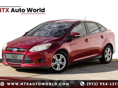 Used 2013 Ford Focus SE image 1