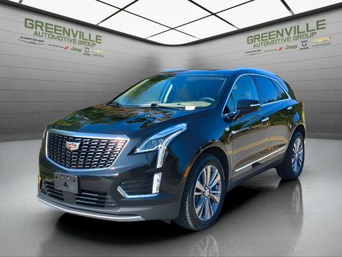 Used 2023 Cadillac XT5 Premium Luxury w/ Platinum Package image 2