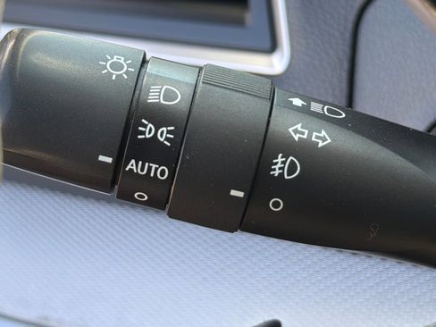 Used 2018 Subaru Outback 2.5i Premium image 17