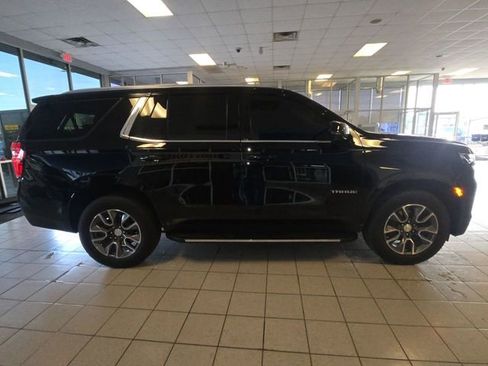 Used 2024 Chevrolet Tahoe LT w/ Luxury Package image 9