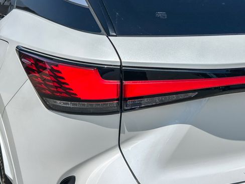 Used 2024 Lexus RX 350 Premium w/ Accessory Package (Z1) FWD image 9