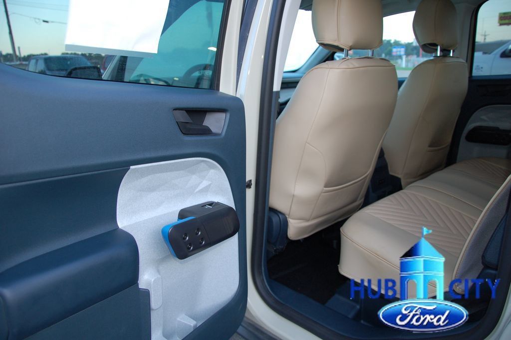 Used 2025 Ford Maverick XLT FWD image 13