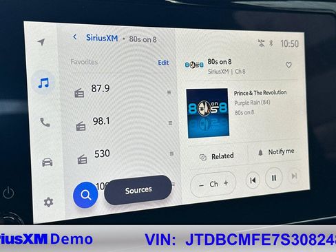 Used 2025 Toyota Corolla LE image 26