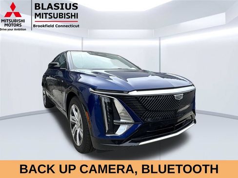 Used 2024 Cadillac Lyriq Tech w/ Driver Assist Package AWD/4WD image 5